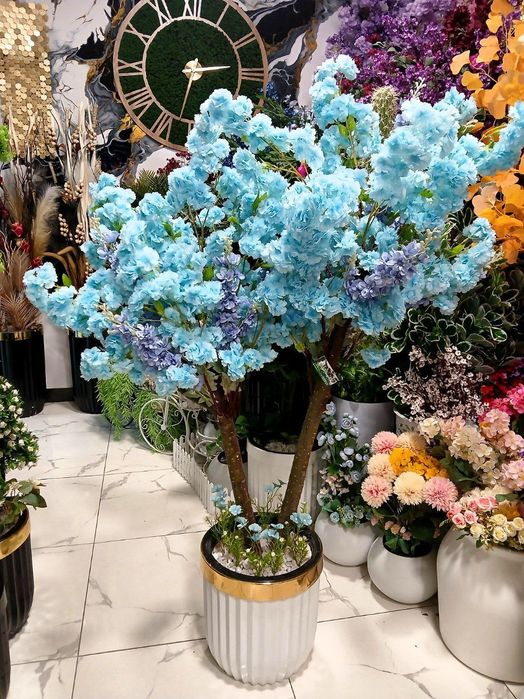 Искусственные цветы и деревья прокат.