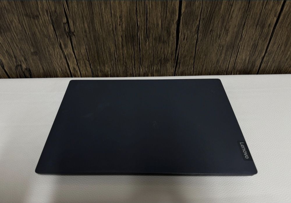 Ультрабук Леново Ада 14