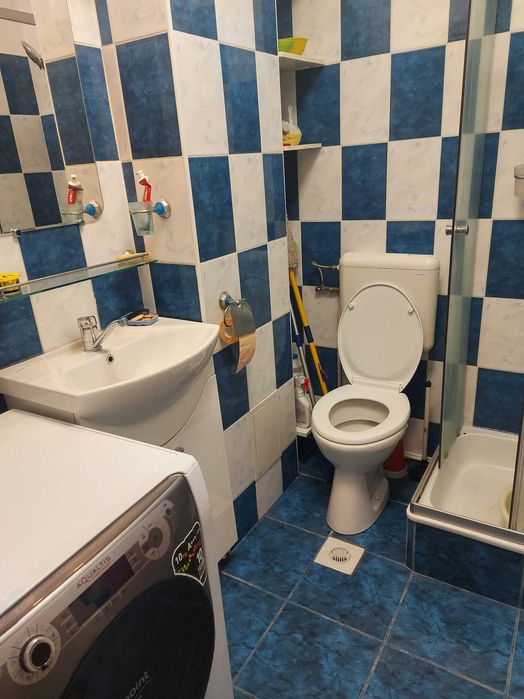 Inchiriez apartament cu 3 camere in Crangasi