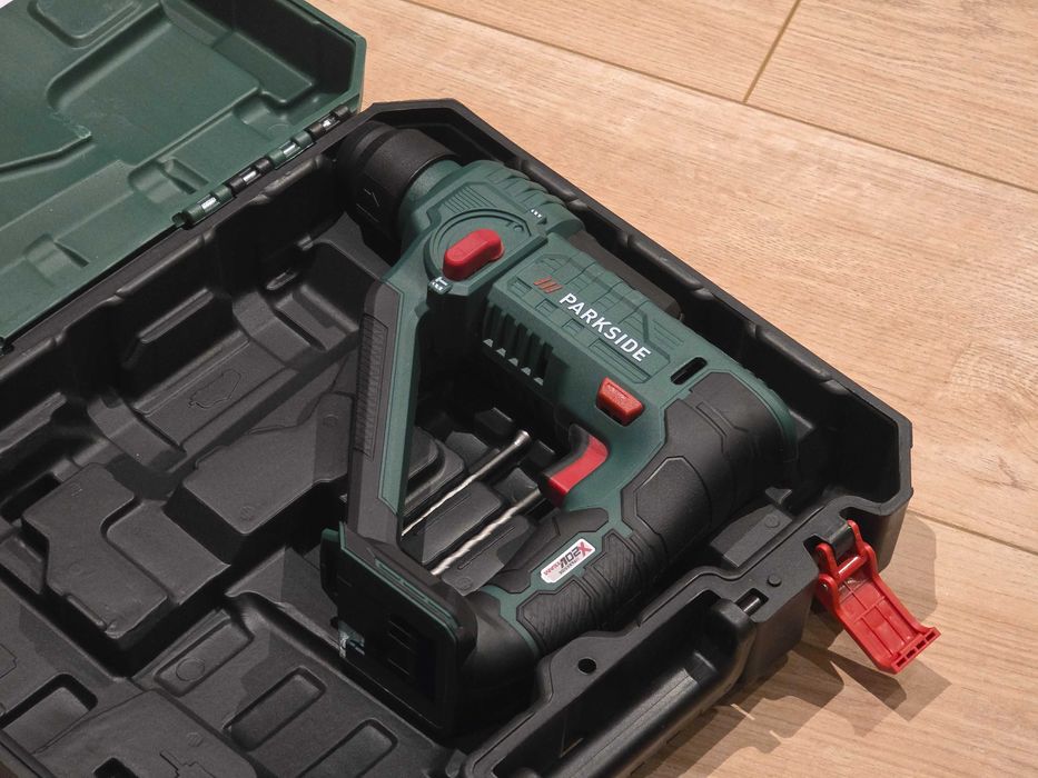 Ciocan rotopercutor Parkside fara fir, 20V, NOI, SIGILATE