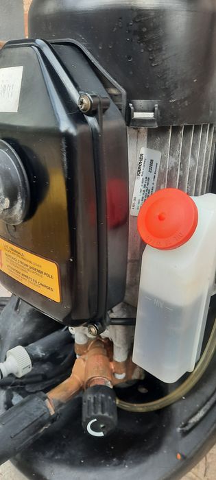 Водоструйка Karcher hd650 profiline 170bar 3.3kwБронзГлава  Супер Силна