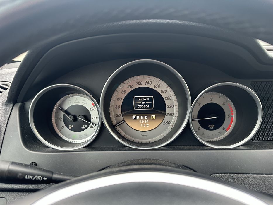 MERCEDES-BENZ C-Class 2012 — imagine 5
