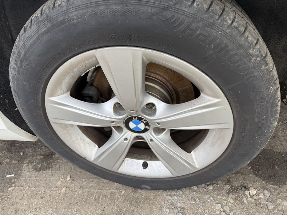 BMW 118D F20 На части