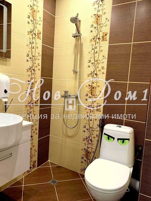 Продава се Тристаен апартамент в Варна, Лятно кино Тракия - 101 кв.м за 2357 €/кв.м - Снимка #10