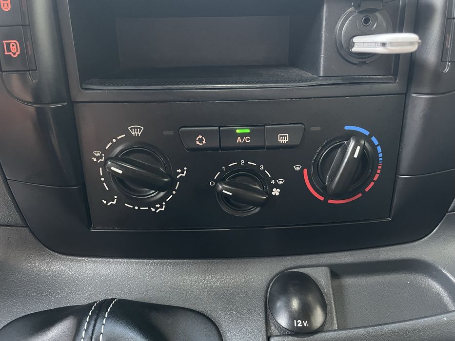 Peugeot Expert  2.0HDI 128кс.