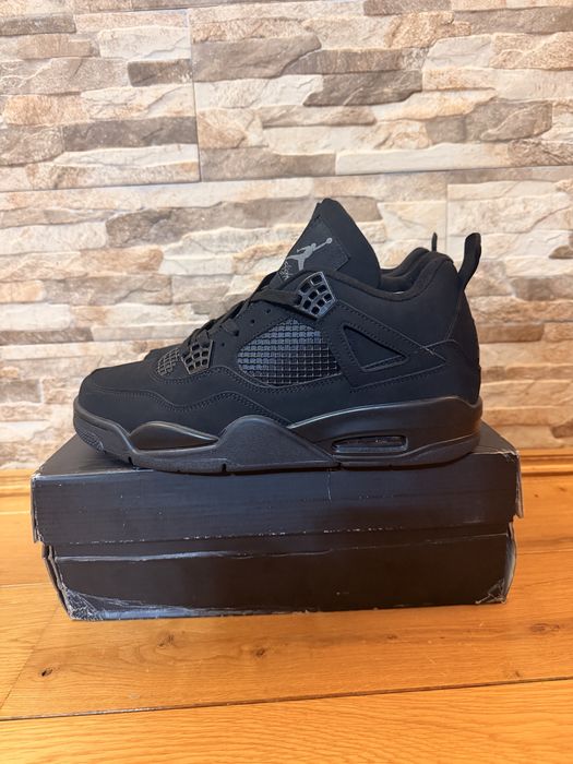 Jordan 4 Black cat