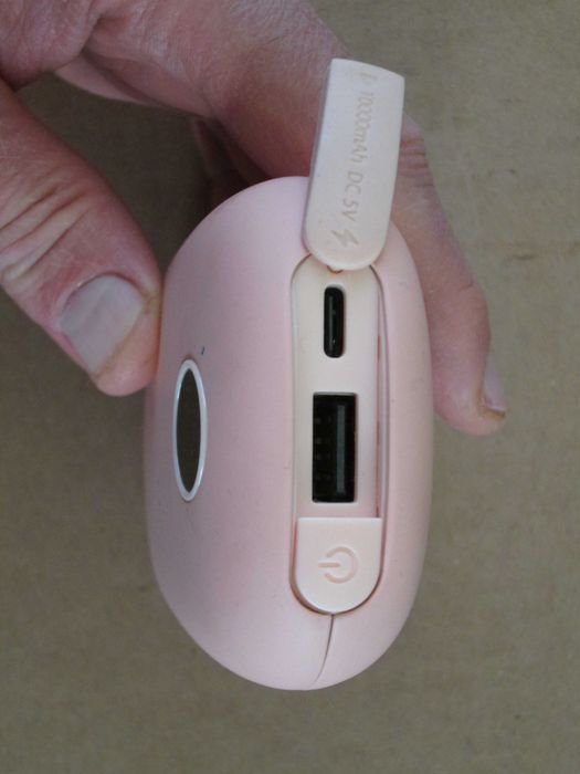 Външна преносима батерия