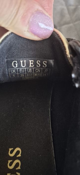 Маратонки Guess 39