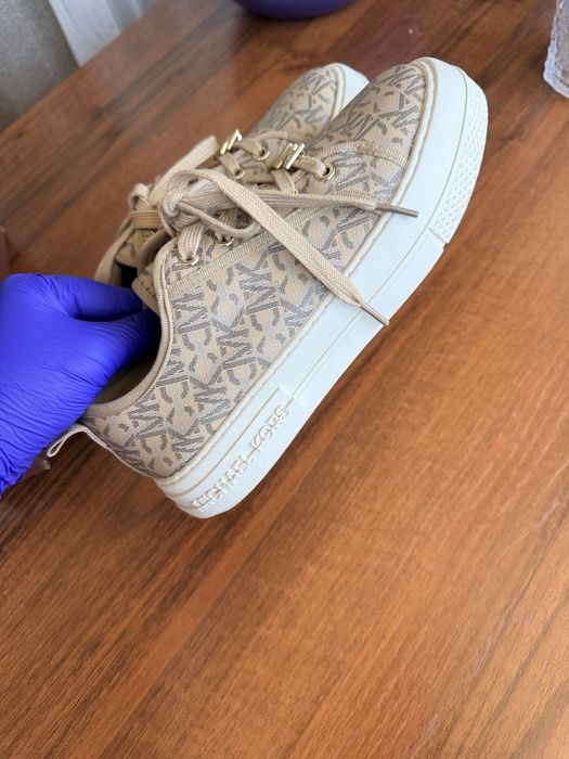 Обуви модные 38рр