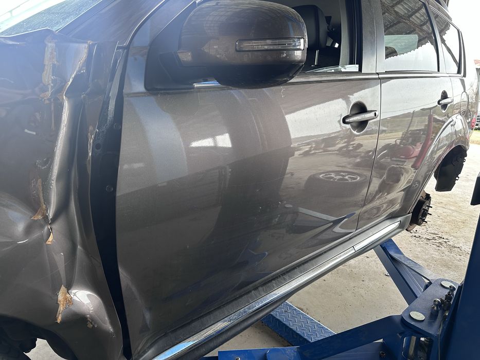 Врата Мицубиши Аутлендър / Mitsubishi Outlander 2012г