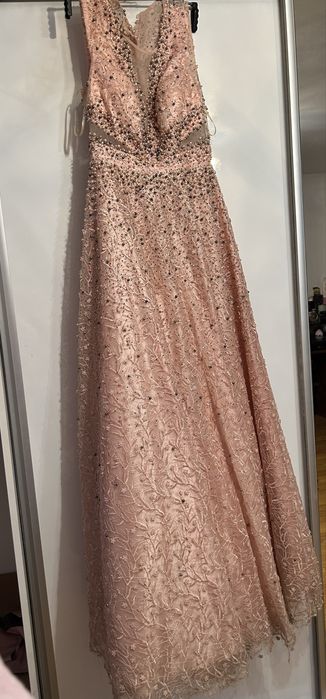 Rochie de nasa lunga cu pietricele