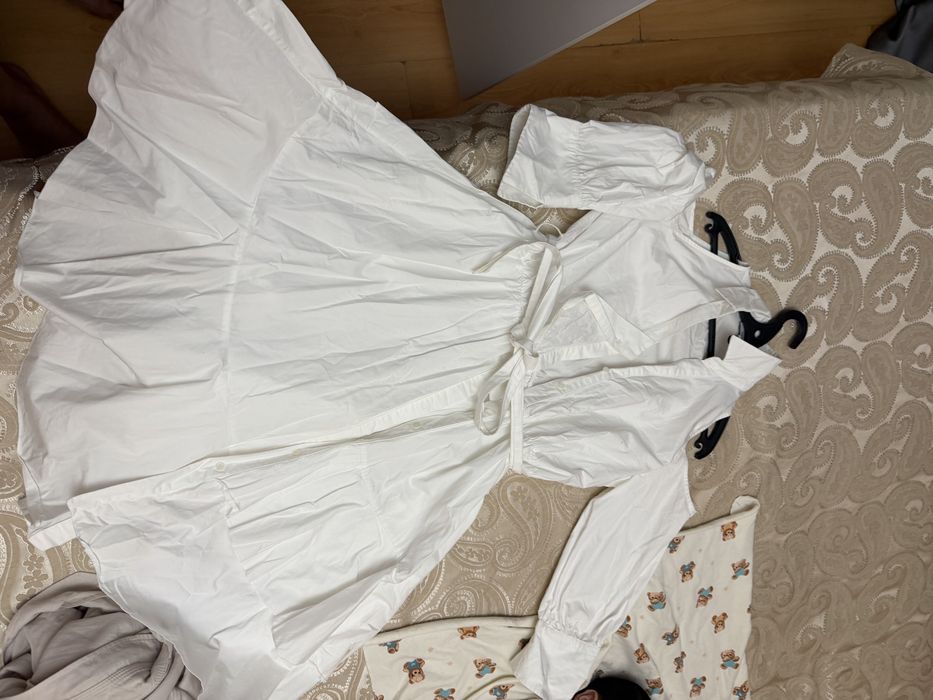 Платье женское продам