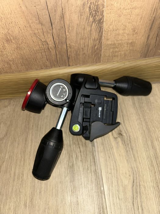 Трипозиционна глава за статив Manfrotto X-PRO 3-Way Head (MHXPRO-3W)