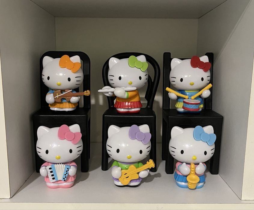 Игрушки фигурки Hello kitty