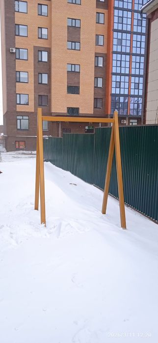 Продам     Качелю