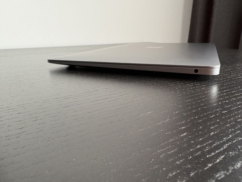 Apple Macbook Air 2020 M1