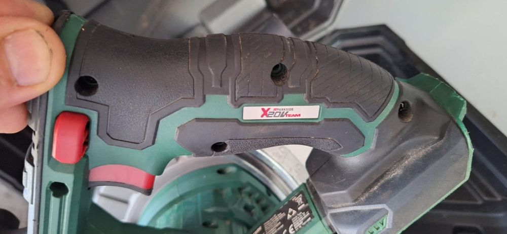 Ferăstrău circular manual Parkside