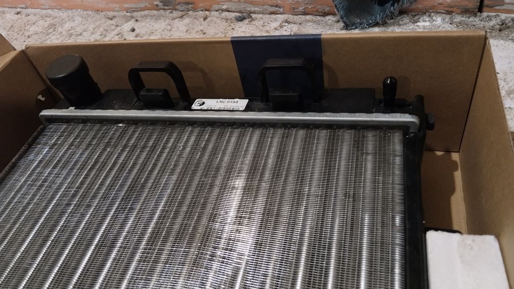 Радиатор охлаждения Гранта