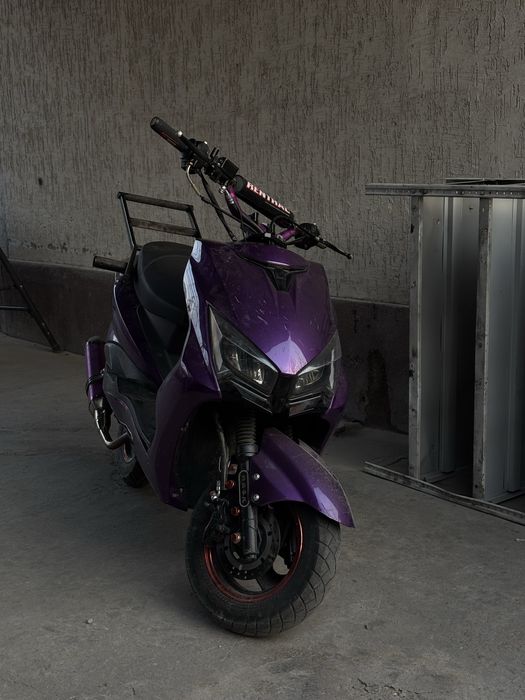 Мопед м8 про фиолетовый
