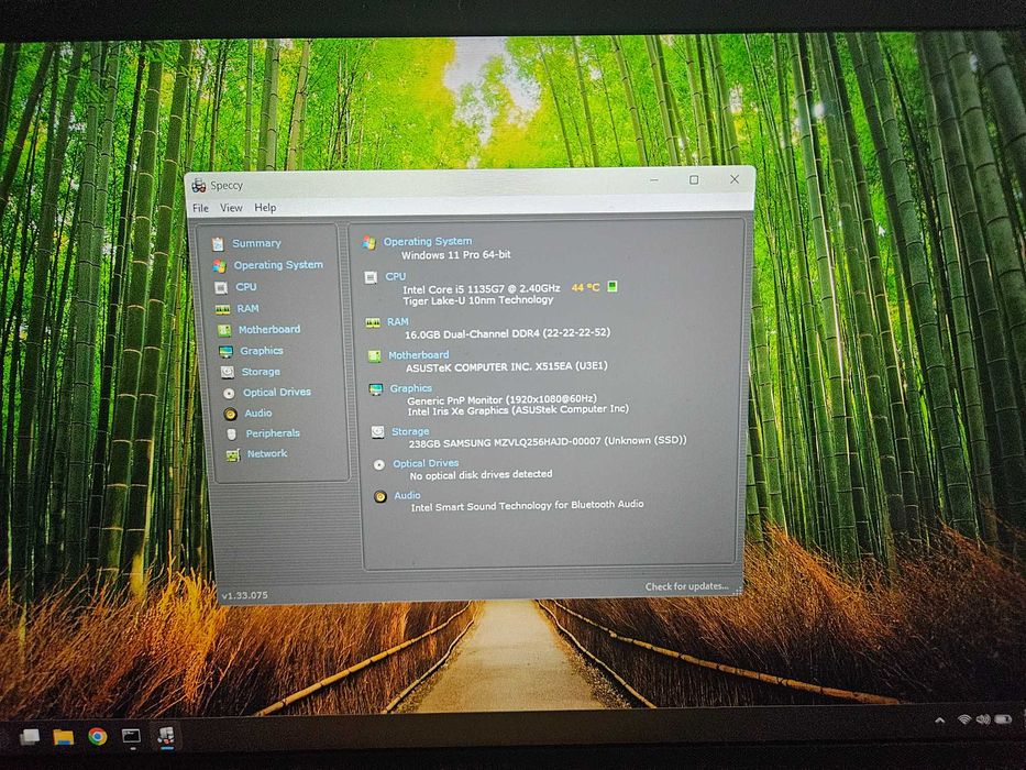 Asus VivoBook 15 i5 11K 16gb ram 256gb SSD