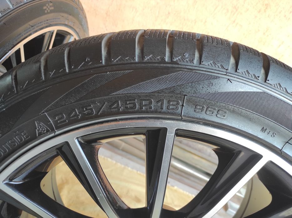 Продам Диски с резиной зимние.