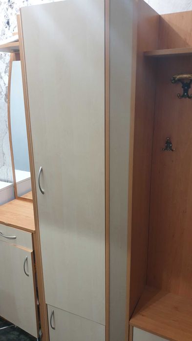 Голямо Портманто за коридор (антре), гардероб, обувки, шкаф, огледало