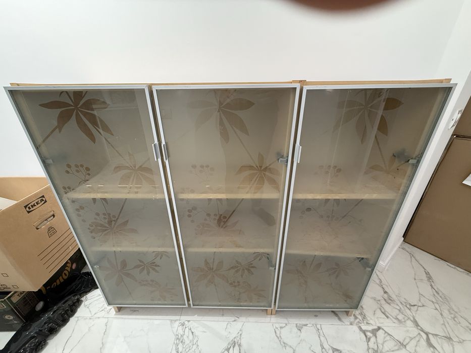 Corp Ikea Billy stare buna