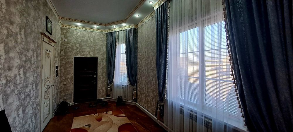 Продам большой дом