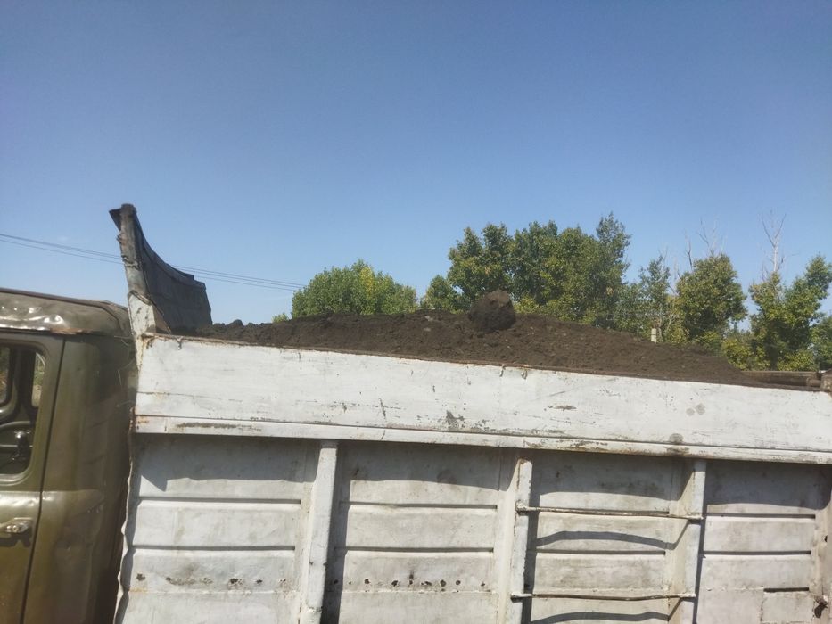 Продам чернозем, навоз