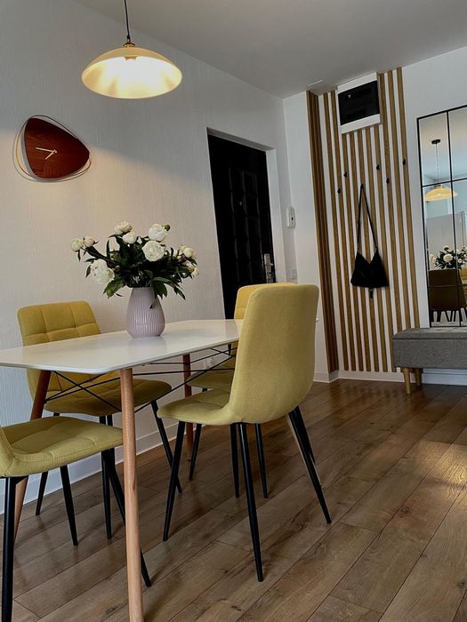 Apartament De Vanzare!