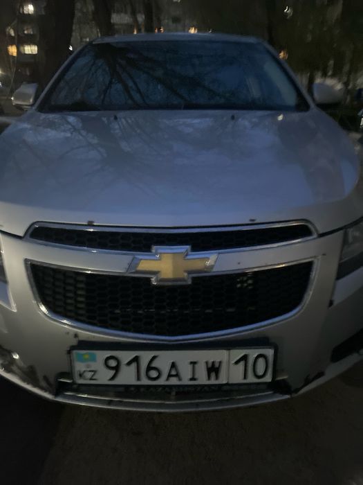Chevrolet Cruze 1.6 мт