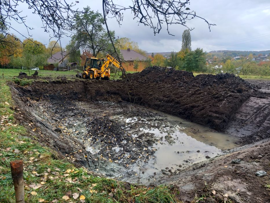 Inchiriez buldoexcavator