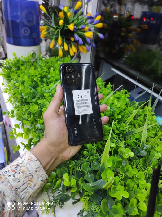 Redmi note 12S 8/256gb holati yahshi garantiyasi bor