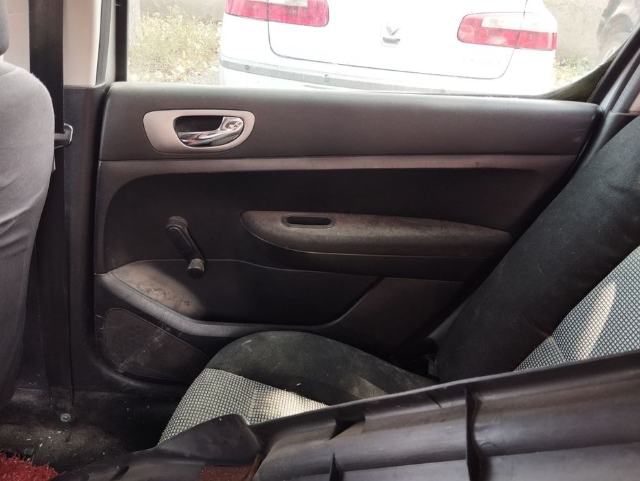 Dezmembrari  Peugeot 307  2000  > 0000 1.6 HDi 110 Motorina