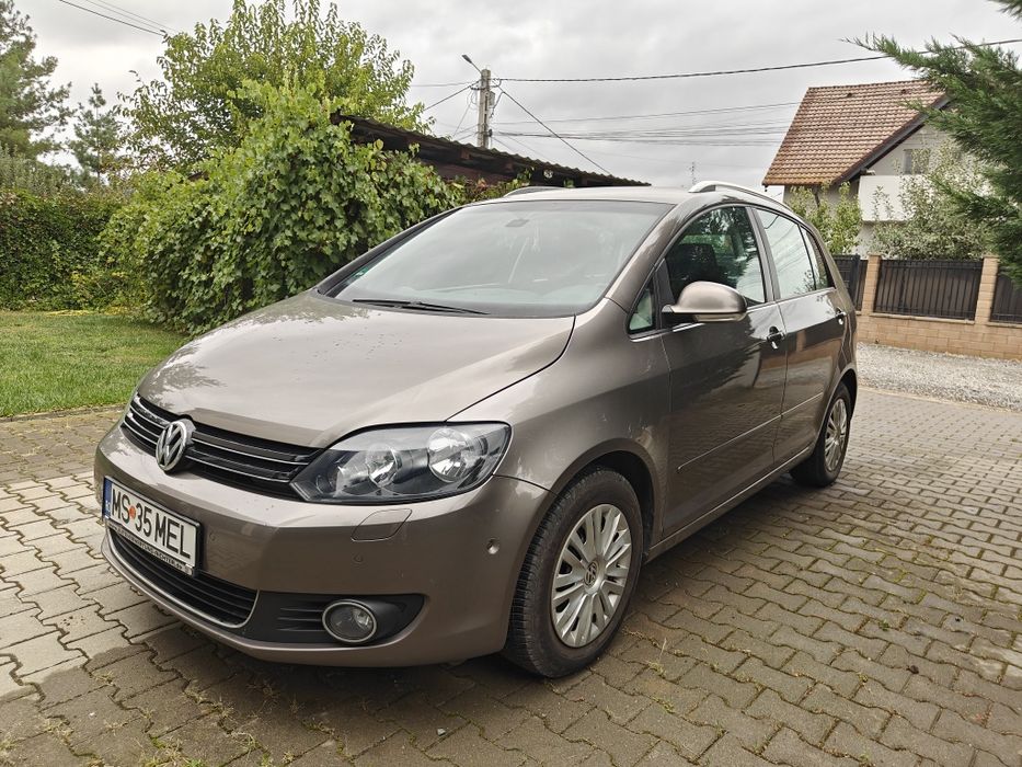 VW Golf Plus 1.4 TSI 122 CP AUTOMATĂ | Park Assist | Senzori | Scaune încălzite