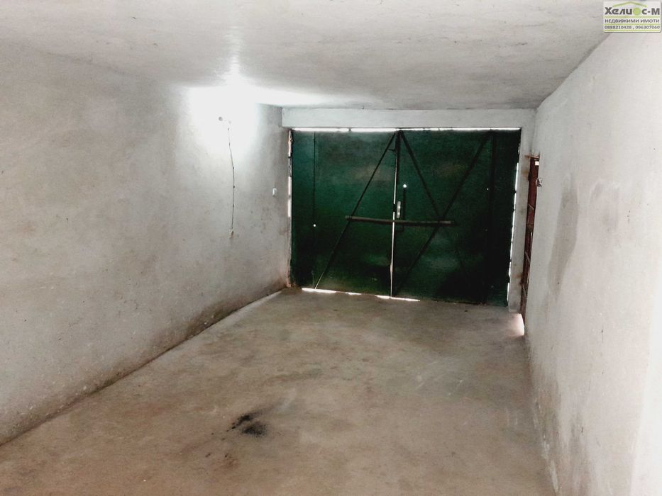 Продава се Гараж / Паркомясто в Монтана, Широк център - 35 кв.м за 802 €/кв.м - Снимка #1