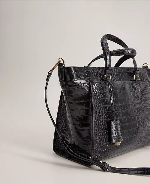 Чантата MANGO нова