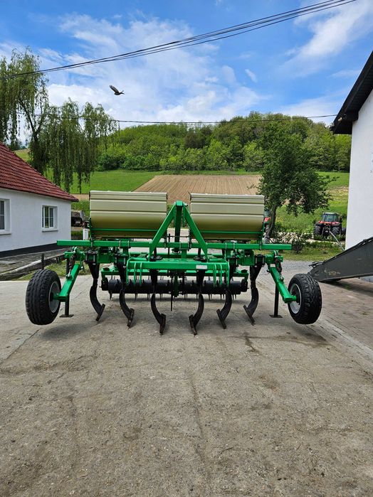 De vanzare subsolier cu fertilizare GRS3