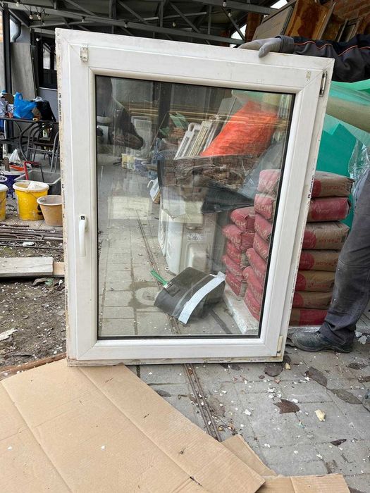 Fereastră / Geam termopan PVC alb 125 x 95 cm oscilobatant