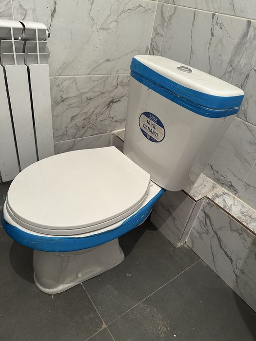 Продам новый унитаз