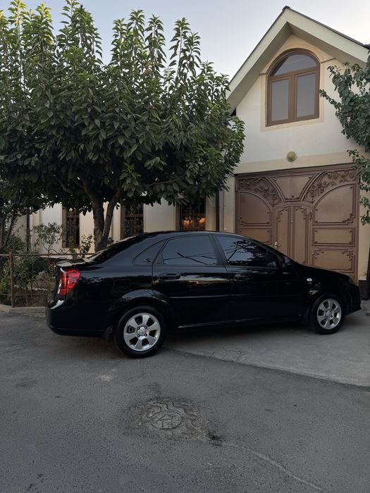 Lacetti Gentra qilingan 2009 yil GBO rang lyuk Gaz avtomat abs