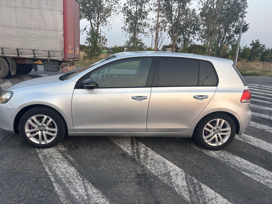 VOLKSWAGEN Golf 2012 — imagine 2