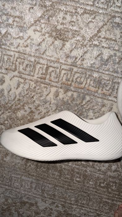 Обувь Adidas для лета ( оригинал )