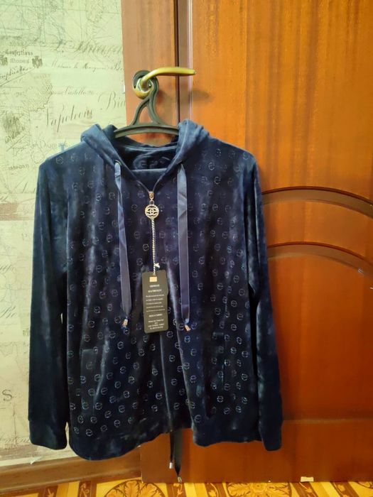 Костюм велюровый