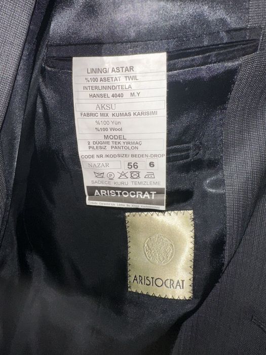 Продам костюм 56 размер б/у