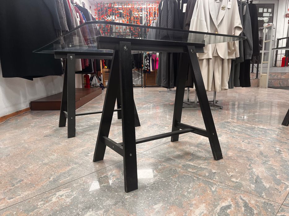 Стол стеклянный "IKEA"