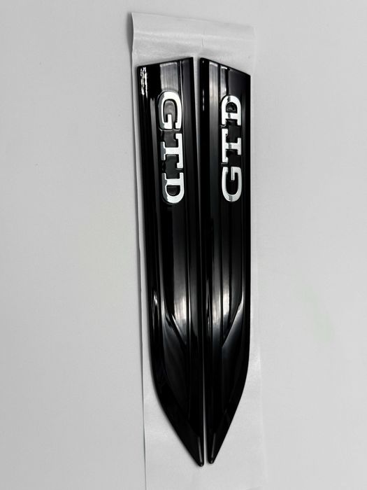 Set Embleme Compatibile VW GOLF 8 GTD aripa