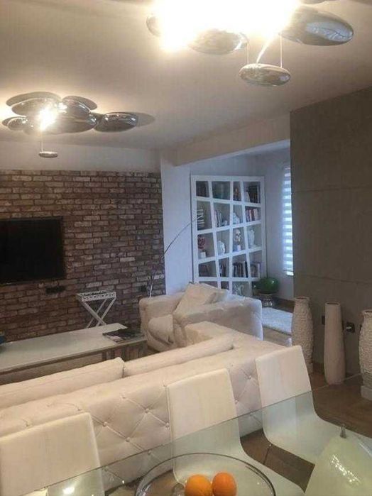 Дава се под наем Тристаен апартамент в Бургас, Меден рудник - зона А - 81 кв.м за 255 € - Снимка #4