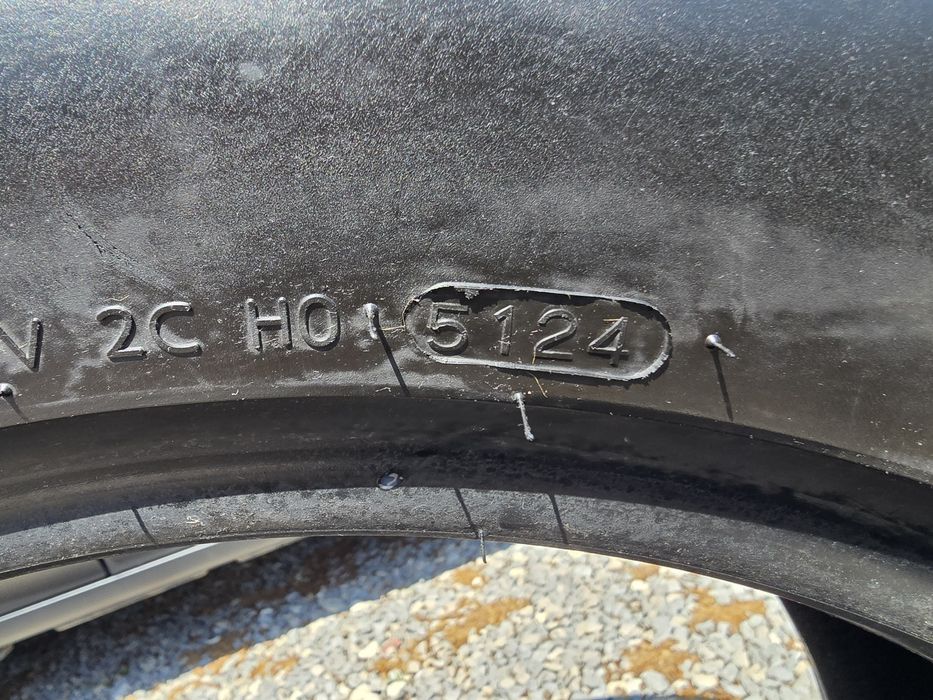 4бр. гуми Hakook 235/60/18 2024г