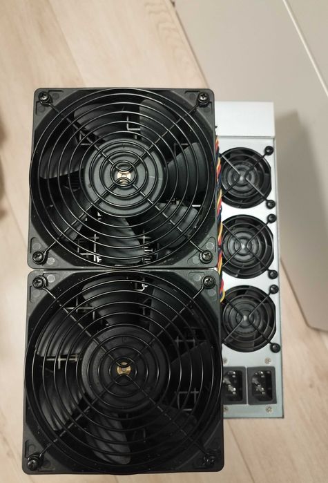 Bitmain Antminer S19K Pro (110TH) Bitcoin ASIC Miner / Биткойн Майнър